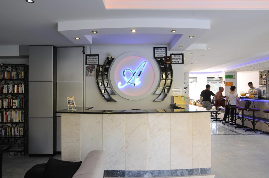 Altinbas Apart Hotel Kusadası Esterno foto