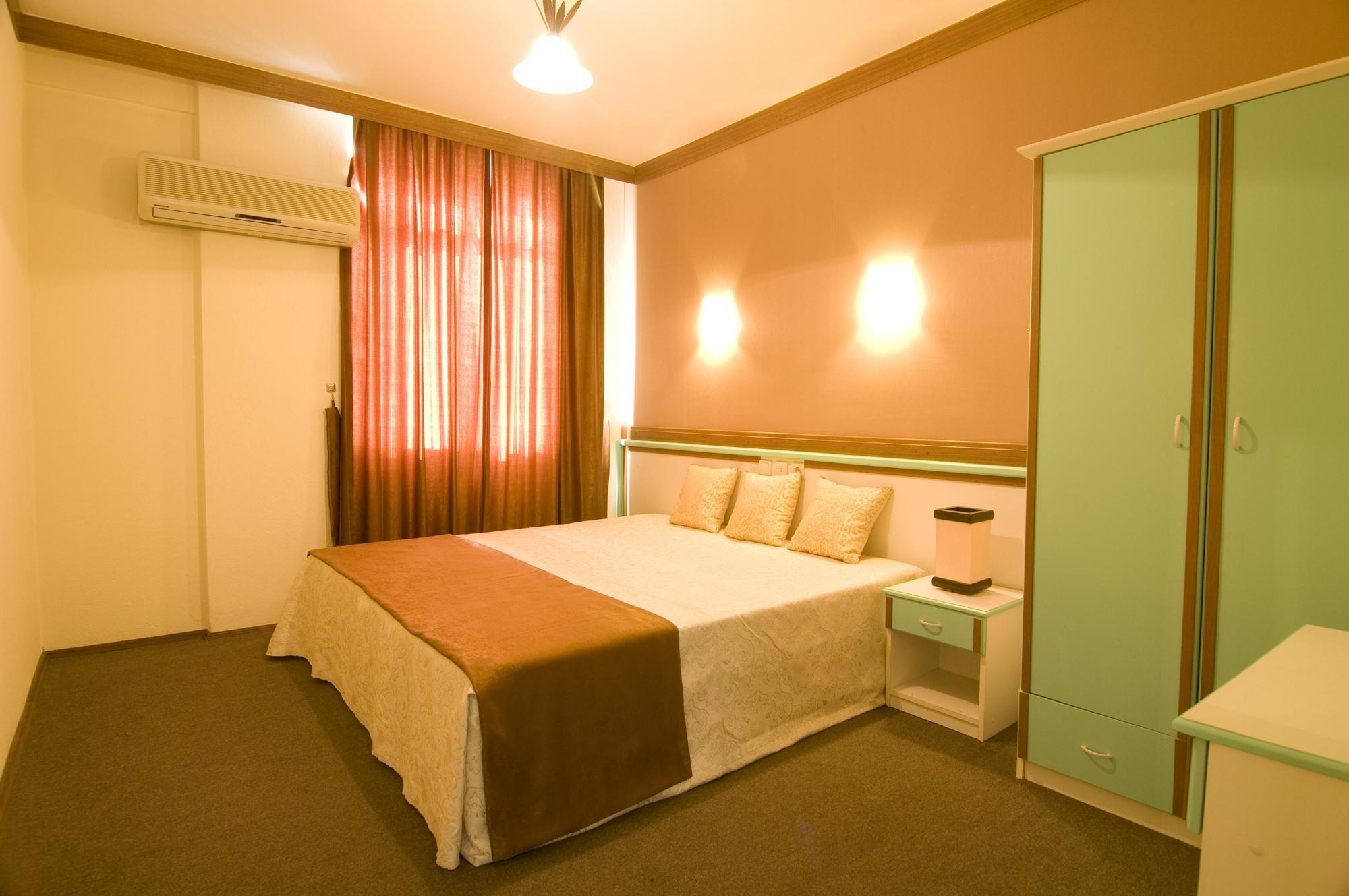 Altinbas Apart Hotel Kusadası Esterno foto